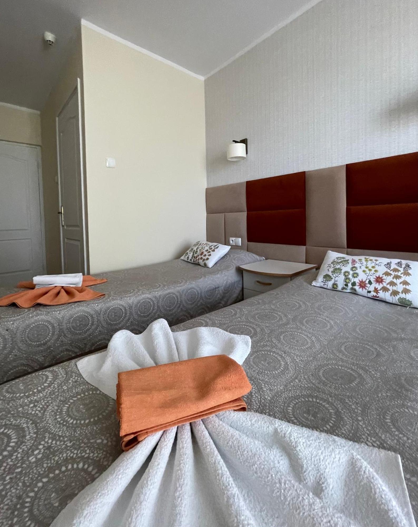 Damroka Bed & Breakfast เวบา ภายนอก รูปภาพ